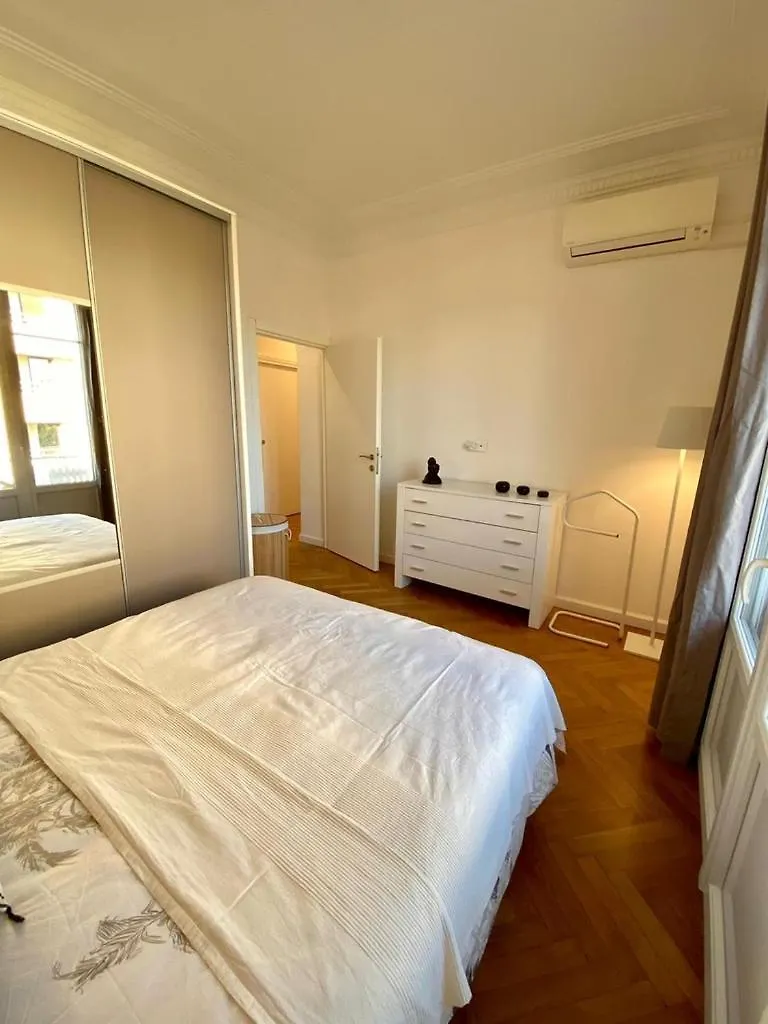 Bel Appartement Proche Plage Antibes